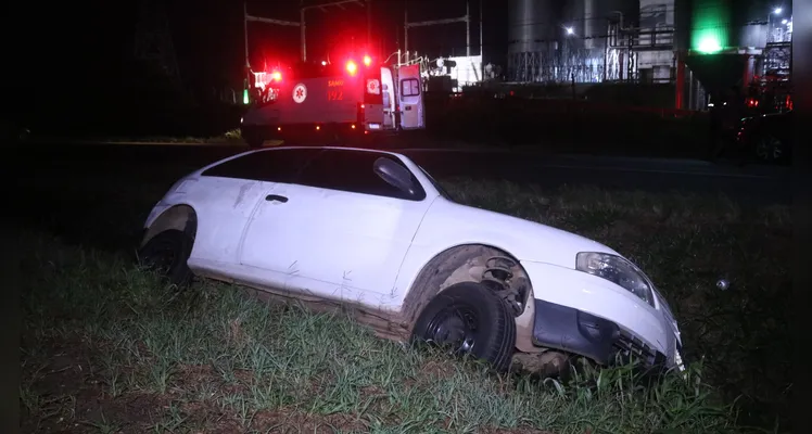 A motorista, de 44 anos, estava vindo da cidade de Colombro, na Região Metropolitana de Curitiba, quando aconteceu o acidente, no km 501