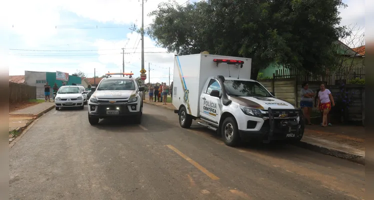 Jovem foi assassinado na manhã desta sexta-feira (21) na rua Alzimiro Baptista Siqueira