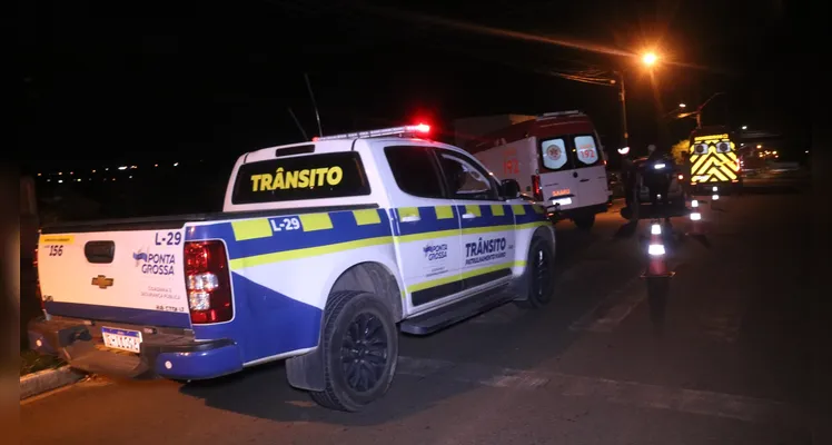 Equipes de socorro foram acionadas para colisão envolvendo Ecosport e moto