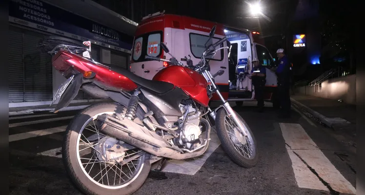 Equipes do Samu, da Polícia Militar e do Trânsito viário estiveram no local do acidente com o motociclista