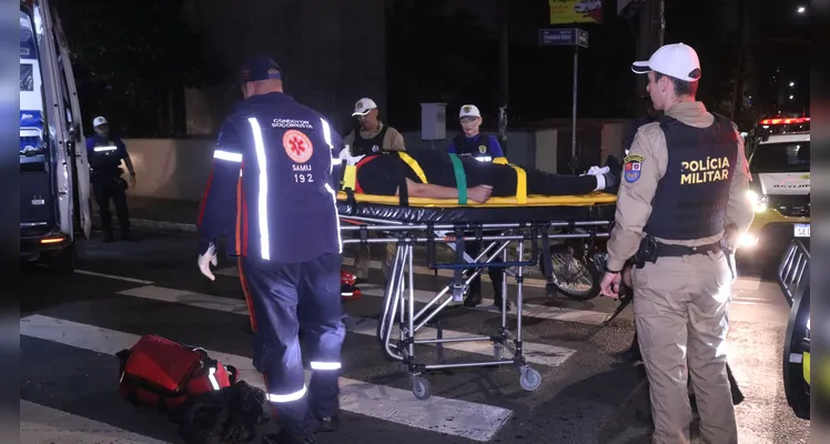 Equipes do Samu, da Polícia Militar e do Trânsito viário estiveram no local do acidente com o motociclista