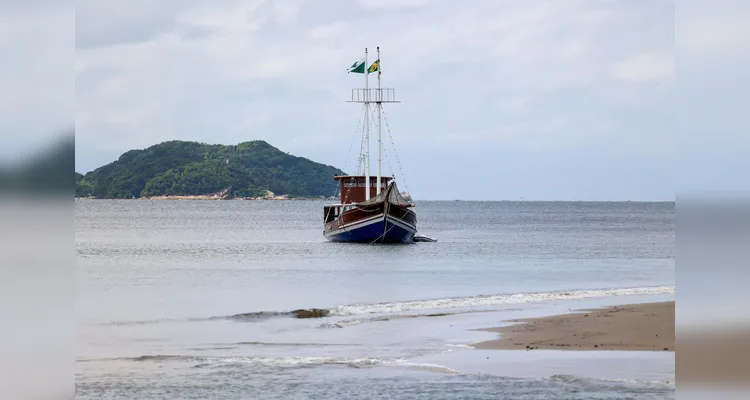 Estado limita capacidade máxima de pessoas na Ilha do Mel; confira