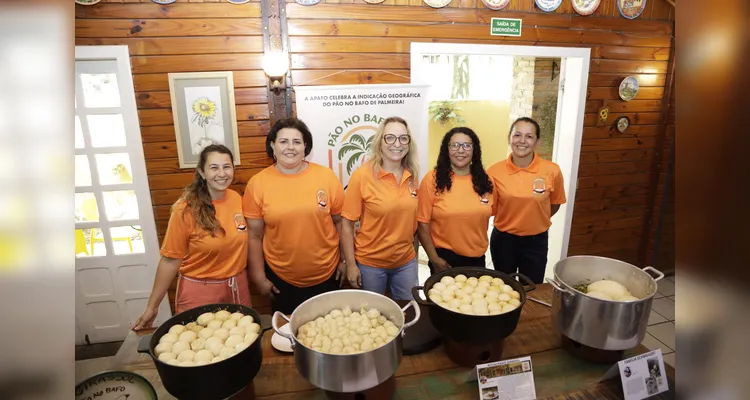 Um dos pratos servidos aos participantes do Fórum Origens foi o pão no bafo de Palmeira, que está em busca do registro de IG.