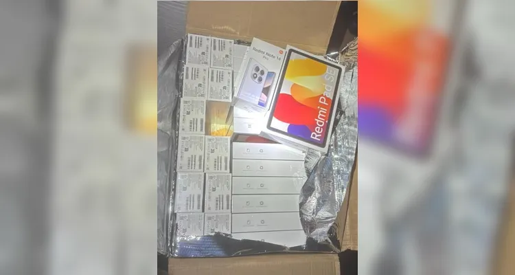 Receita apreende 3 mil smartphones avaliados em mais de R$ 2 mi em Irati