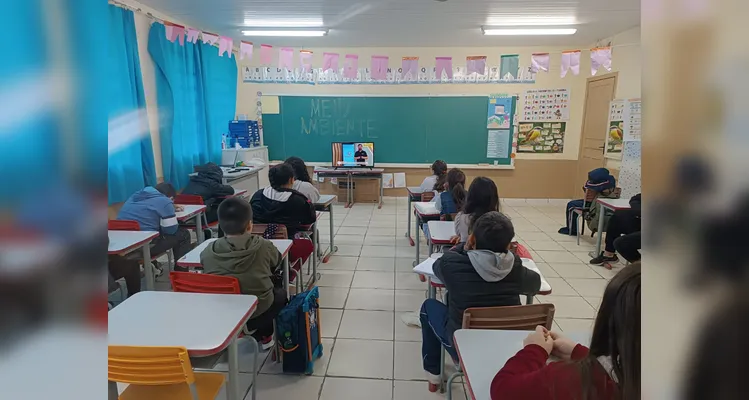 Confira os diversificados momentos de valorização ambiental realizadas na classe.