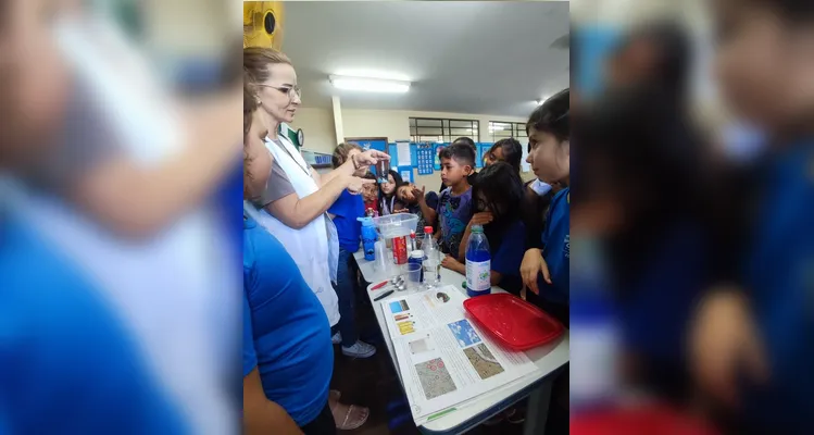 Em sala, os alunos trabalharam os estados físicos da água, passaram por momentos de reflexão e também confeccionaram cartazes e outros materiais de sensibilização.