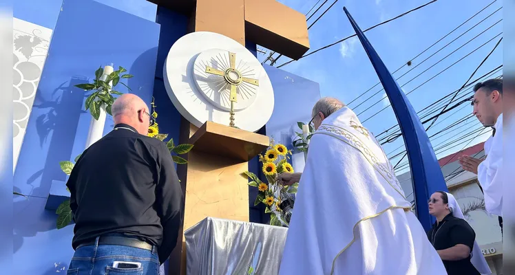 Procissão de Corpus Christi reúne cerca de 40 mil fiéis em PG; veja imagens