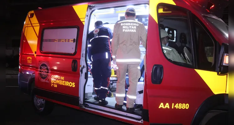 Ciclista é entubado após grave acidente na ‘Taunay’ em PG