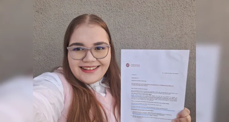 Camila Conrado tem 21 anos