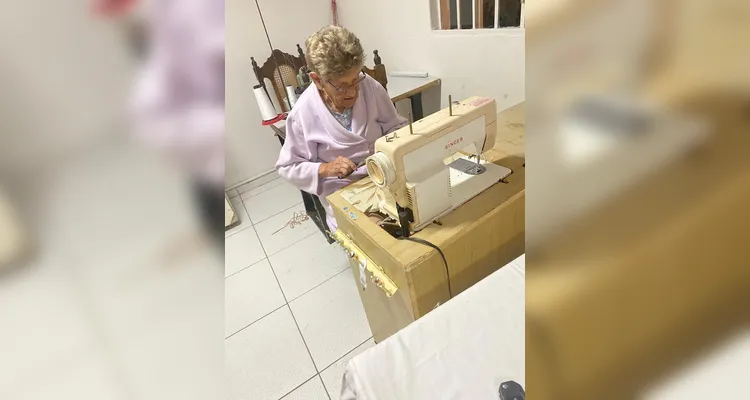 Moradora de PG comemora 100 anos com muita saúde e energia