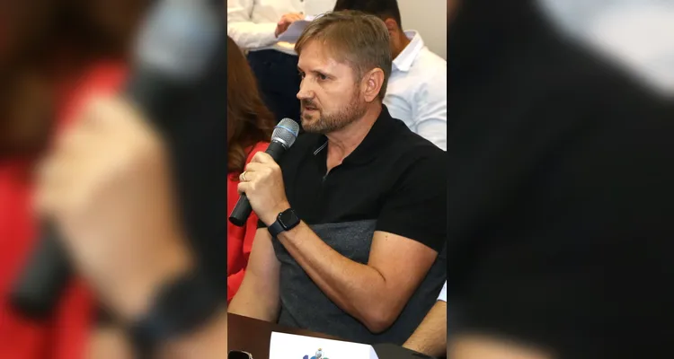 Secretário Municipal de Desenvolvimento Urbano e Meio Ambiente: Edmir Reinado Kirchof.