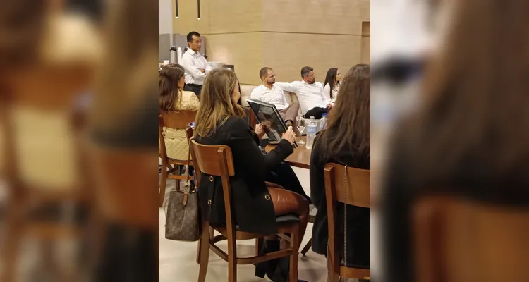 Schalon apresenta nova linha de esquadrias em evento no Grupo aRede
