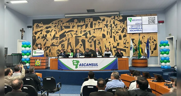 Küller é empossado presidente da Associação das Câmaras Municipais do Sul