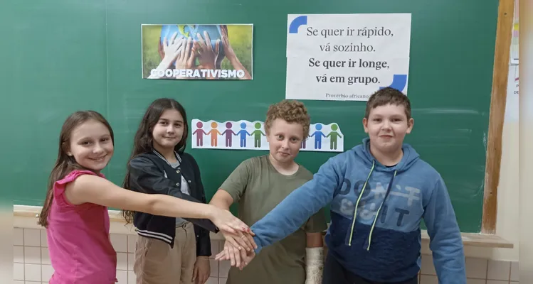 Confira a série de registros do amplo trabalho realizado pelos estudantes.
