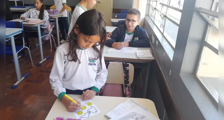 Confira os registros do dinâmico trabalho em sala de aula.