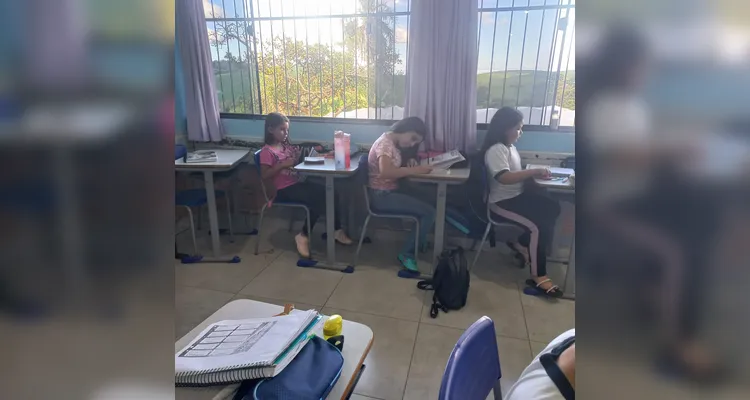 Confira os registros da dinâmica dos educandos em sala de aula.