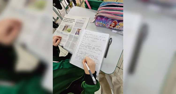 Educandos puderam imergir nos conteúdos apresentados pelo impresso do Grupo aRede.