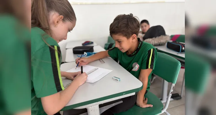 Educandos puderam desenvolver série de trabalhos sobre a questão em sala de aula.