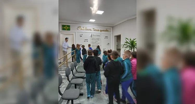 Veja a galeria de registros dos educandos nas duas saídas a campo junto ao trabalho democrático.