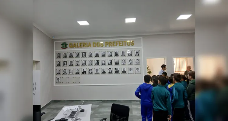 Veja a galeria de registros dos educandos nas duas saídas a campo junto ao trabalho democrático.
