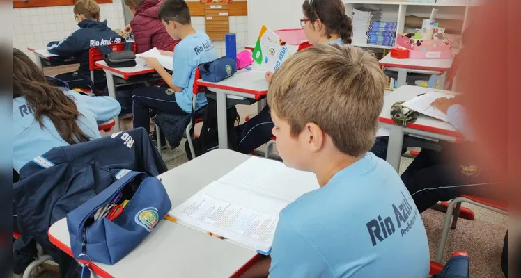 Veja as fotos da apresentação e trabalhos em sala de aula.