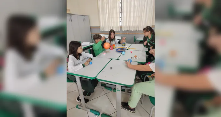 Diversos momentos, teóricos e práticos, foram aplicados na 'aula astronômica'.