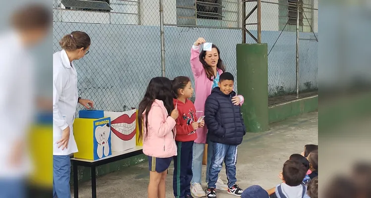 Educandos puderam aprender, de maneira lúdica e prática, questões envolvendo tema de saúde.