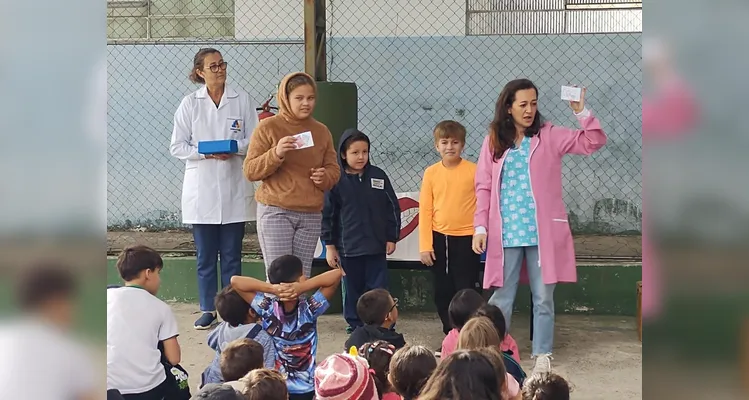 Educandos puderam aprender, de maneira lúdica e prática, questões envolvendo tema de saúde.