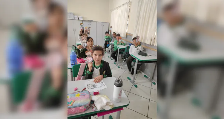 Veja alguns registros do trabalho em sala de aula.