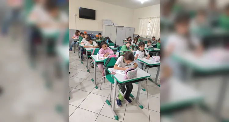 Veja alguns registros do trabalho em sala de aula.