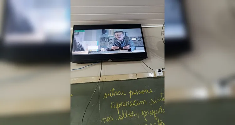Confira a série de registros dos educandos no amplo trabalho.