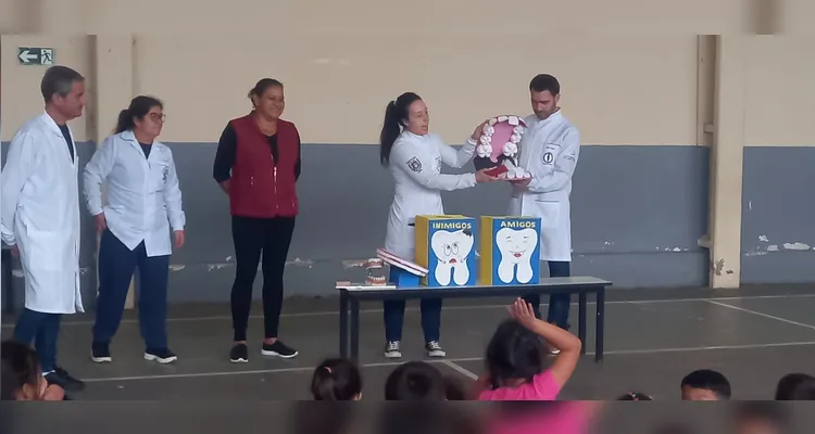 Confira os registros do trabalho com a equipe de saúde e a produção audiovisual.