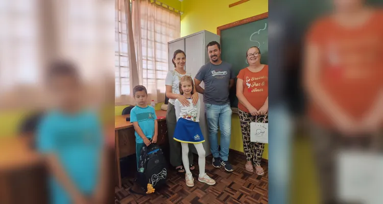 Registros mostram amplitude de ações dos educandos em sala de aula e com suas produções.