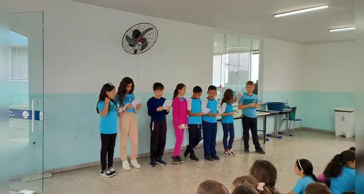 Educandos puderam representar temáticas valorosas e de extrema importância.