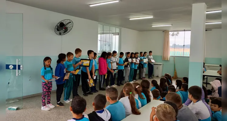 Educandos puderam representar temáticas valorosas e de extrema importância.