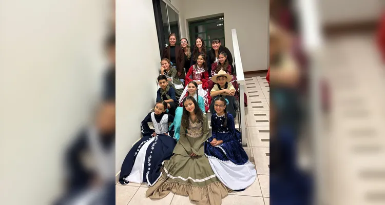 Estudantes compartilharam diversificados momentos de resgate histórico e cultural.