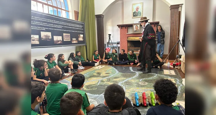 Estudantes compartilharam diversificados momentos de resgate histórico e cultural.