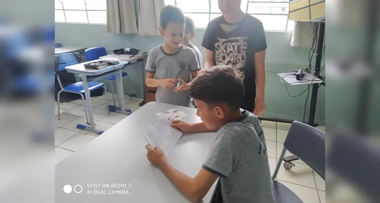 Veja os registros da dinâmica que divertiu e ensinou os educandos.