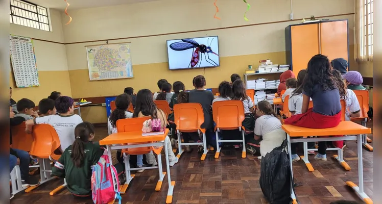 Educandos puderam unir teoria e prática em ação conscientizante.