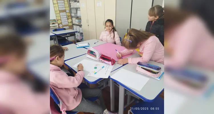 Confira a galeria do trabalho dos educandos em sala de aula.