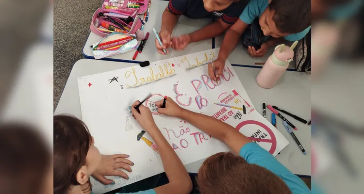 Veja como foi o trabalho e seus vários momentos com os educandos.
