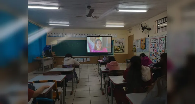 Veja registros do amplo e diversificado trabalho em sala de aula.