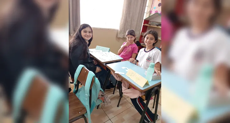 Veja os registros de como os educandos puderam desenvolver trabalhos com a proposta.
