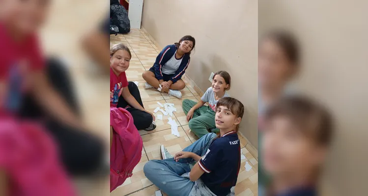Veja os registros de como os educandos puderam desenvolver trabalhos com a proposta.