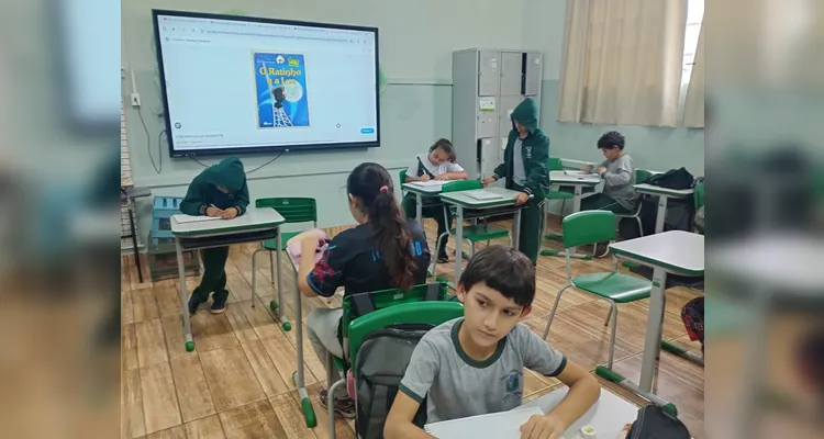 Engajamento, produções e muita literatura compuseram trabalho em sala de aula.