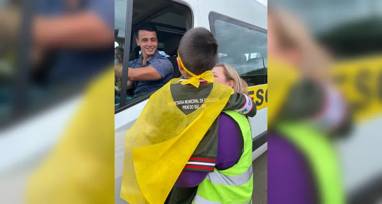 Diversos motoristas foram conscientizados pelos agentes mirins.