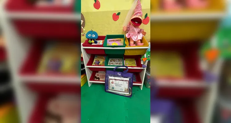 Espaço traz dinamismo à leitura dos educandos.