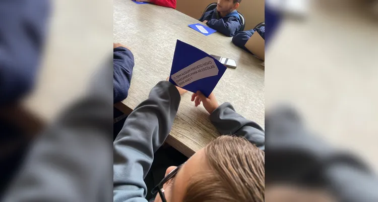 Veja os registros deste encontro entre educandos e a gestora.