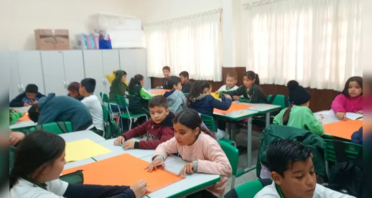 Confira as ações em sala de aula e o resultado do trabalho dos educandos.