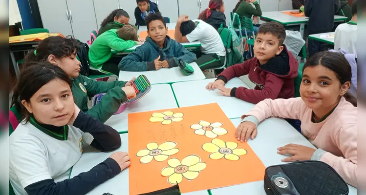 Confira as ações em sala de aula e o resultado do trabalho dos educandos.